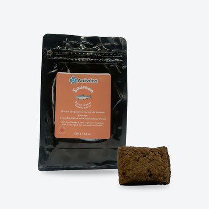 Biscuit régulier au saumon : l'emballage et la gâterie